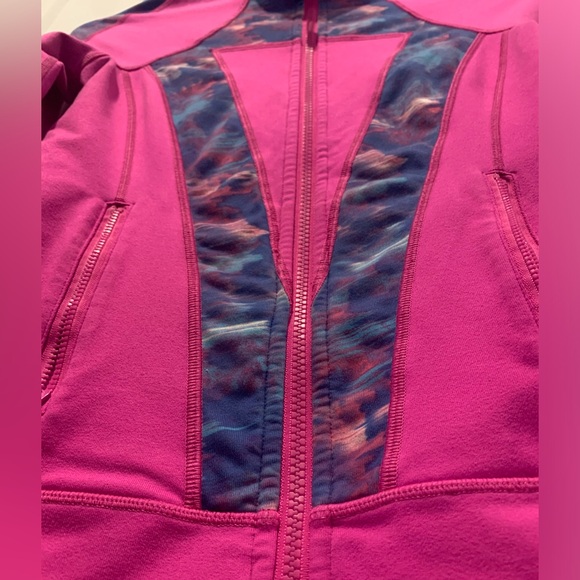 Ivivva girls, size 14, zip up jacket/sweater, pink - Picture 3 of 9